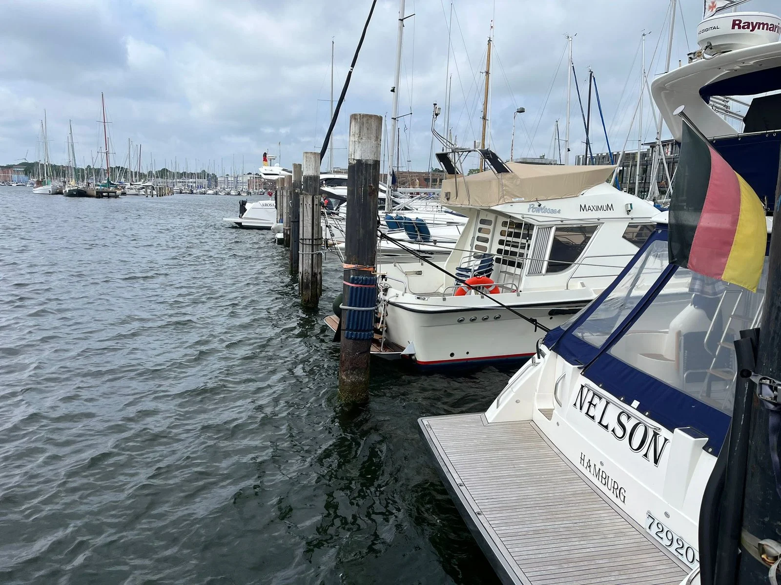 Boot im Hafen – Aufnahme 3 aus der Projektgalerie