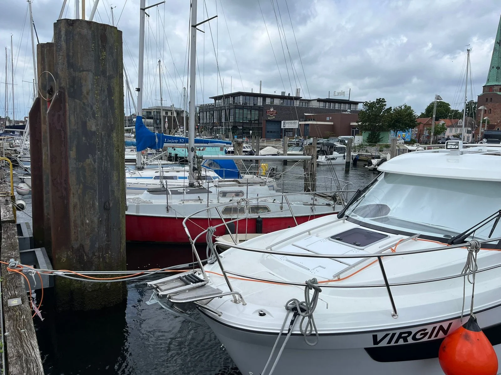 Boot im Hafen – Aufnahme 5 aus der Projektgalerie